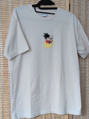 Classic Cream Graphic Men’s Dragonball T-Shirt